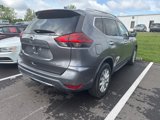 Used 2020 Nissan Rogue SV image 4