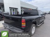 Used 2005 GMC Sierra 1500 SLE w/ Light Duty Power Package image 3