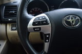 Used 2012 Toyota Highlander Limited w/ Tow Pkg image 5