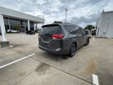 Used 2018 Chrysler Pacifica Limited w/ Advanced Safetytec Group image 5