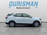 Used 2022 Chevrolet Equinox LT w/ Driver Convenience Package image 2