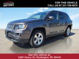 Used 2017 Jeep Compass Latitude image 2