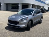 Used 2022 Ford Escape SEL image 3