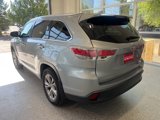 Used 2015 Toyota Highlander XLE image 2
