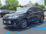 Used 2018 Toyota Highlander XLE image 3