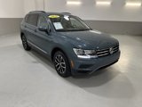 Used 2021 Volkswagen Tiguan SE w/ Panoramic Sunroof Package image 4
