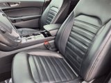 Used 2019 Ford Edge SEL w/ Equipment Group 201A image 6