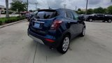 Certified 2022 Buick Encore GX Essence image 2