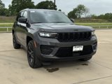 New 2025 Jeep Grand Cherokee Altitude image 2