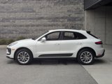 Used 2025 Porsche Macan image 2