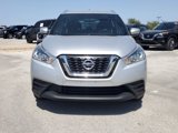 Used 2019 Nissan Kicks SV image 2