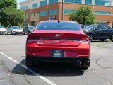 Used 2023 Hyundai Elantra SE image 4