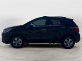 Used 2019 Chevrolet Trax LT w/ LT Convenience Package image 2