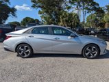 Used 2022 Hyundai Elantra Limited w/ Cargo Package image 3