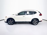 Used 2017 Nissan Rogue SL image 4