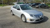 Used 2010 Ford Fusion S image 2
