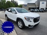 Used 2024 GMC Terrain SLE image 2
