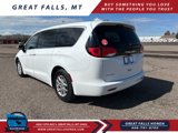 Used 2023 Chrysler Voyager LX image 5