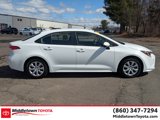Certified 2022 Toyota Corolla LE image 2
