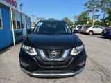 Used 2018 Nissan Rogue SV w/ Premium Package image 2