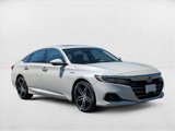 Used 2021 Honda Accord Touring image 2