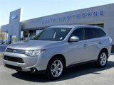 Used 2014 Mitsubishi Outlander SE image 3
