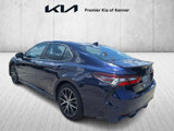 Used 2021 Toyota Camry SE image 3