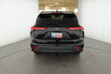 Used 2020 Toyota Highlander XLE image 5