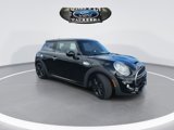 Used 2017 MINI Cooper S image 4
