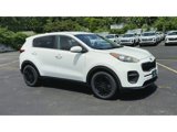 Used 2017 Kia Sportage LX image 2