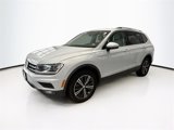 Used 2019 Volkswagen Tiguan SEL image 3