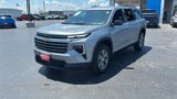 Certified 2025 Chevrolet Traverse LT image 3