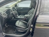 Used 2021 Ford Edge SEL w/ Convenience Package image 4