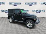 Used 2016 Jeep Wrangler Sahara image 2