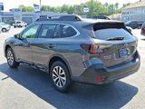 Used 2022 Subaru Outback Premium image 5
