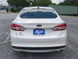 Used 2017 Ford Fusion SE w/ Fusion SE Technology Package image 4