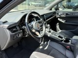 Certified 2021 Porsche Macan image 4