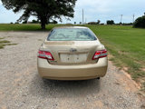 Used 2010 Toyota Camry LE image 5