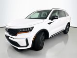 Used 2021 Kia Sorento S image 3