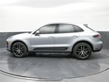 Used 2024 Porsche Macan image 2