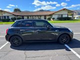 Used 2016 MINI Cooper 4-Door Hardtop image 3