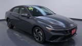 Used 2024 Hyundai Elantra SEL w/ Convenience Package image 2