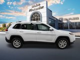 Used 2017 Jeep Cherokee Latitude w/ Safety/Convenience Group image 2