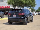 Used 2022 Nissan Rogue Sport SL image 4