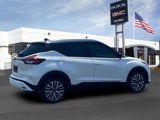 Used 2023 Nissan Kicks SV image 5