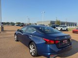 Used 2024 Nissan Altima 2.5 S image 2