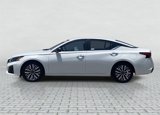 Used 2024 Nissan Altima 2.5 SV image 2