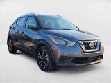 Used 2020 Nissan Kicks SV image 3
