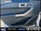 Certified 2022 Ford Explorer XLT w/ Equipment Group 202A image 4