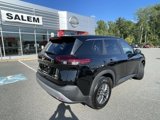 Used 2022 Nissan Rogue S image 2
